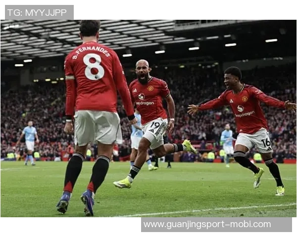 英超年度最佳阵容揭晓曼城新三叉戟携手B费赖斯与范戴克共襄盛举 英超年度最佳阵容揭晓曼城新三叉戟携手B费赖斯与范戴克共襄盛举